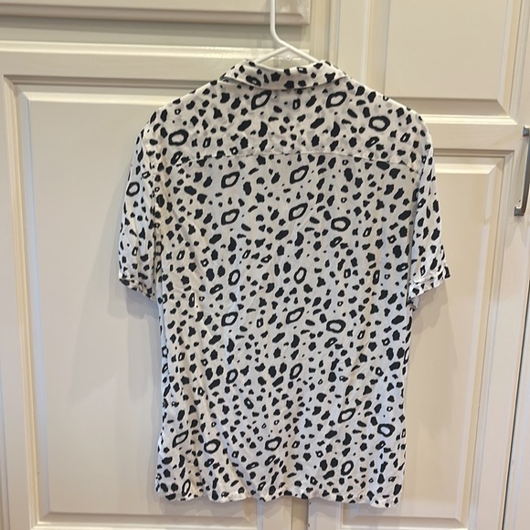 ALL SAINTS Mens White and Black Panther Print Short Sleeved Camp Shirt Size Med - Picture 4 of 5